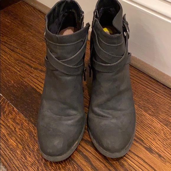 Lucky Brand Black Heeled Booties - Picture 2 of 3